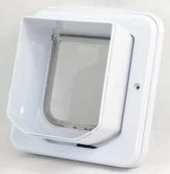 Cat Mate Elite Selective Microchip Cat Flap With Timer Control -PetJoy Shop 1231021947 Cat Mate Elite 07