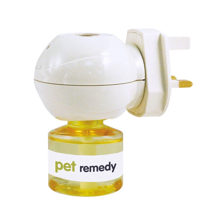 Pet Remedy Natural De-Stress & Calming Plug-in Diffuser + 40ml Refill 3 Pet Remedy Natural De-Stress & Calming Plug-in Diffuser + 40ml Refill